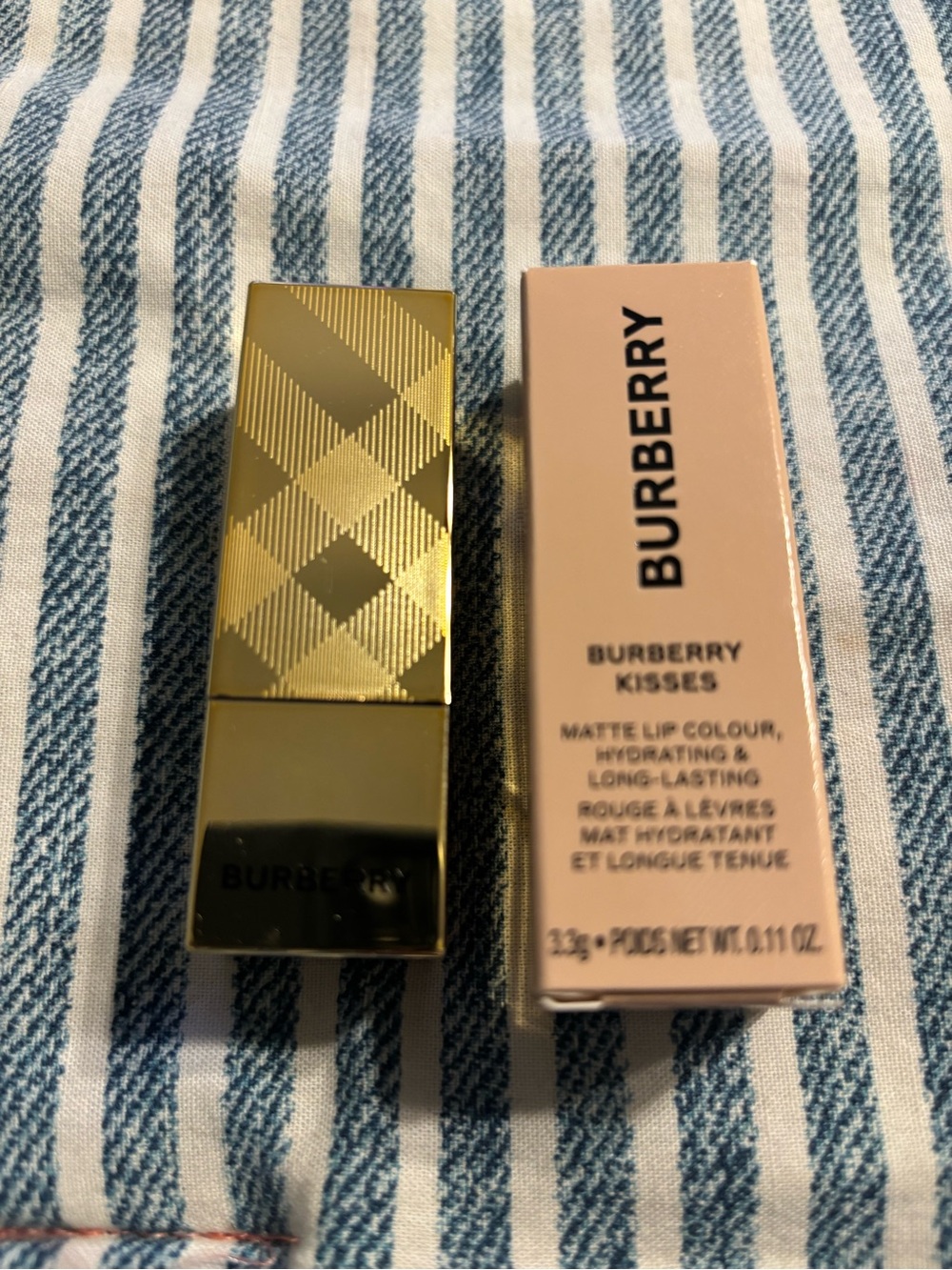 BURBERRY MATTE LIPSTICK #90
CINNAMON NEW WITH BOX
